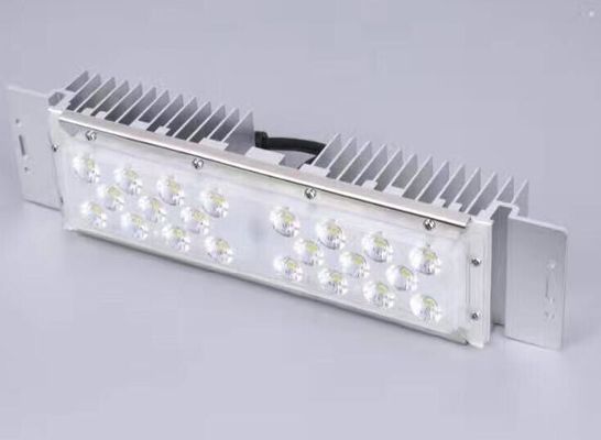 चीन led street light kits140lm / Watt , Waterproof LED module P68 For Industrial Lighting आपूर्तिकर्ता